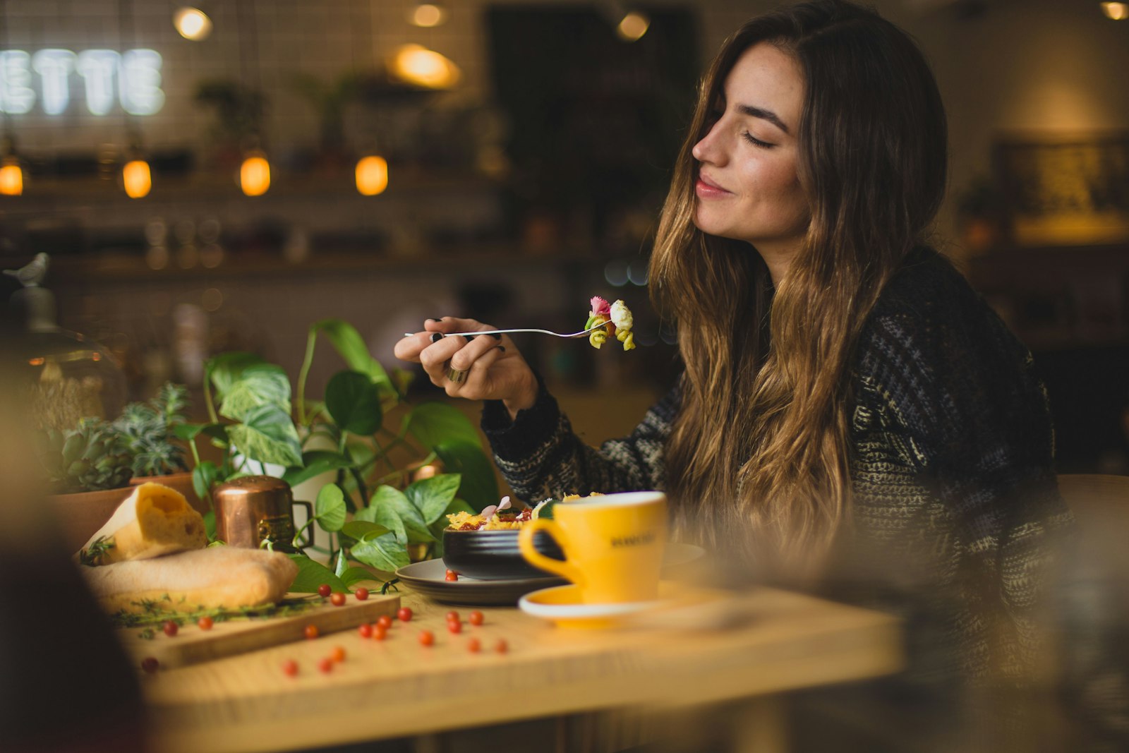 Podcast ECM Peso, Mente e Salute: obesità, sovrappeso e disturbi del comportamento alimentare in psicologia clinica